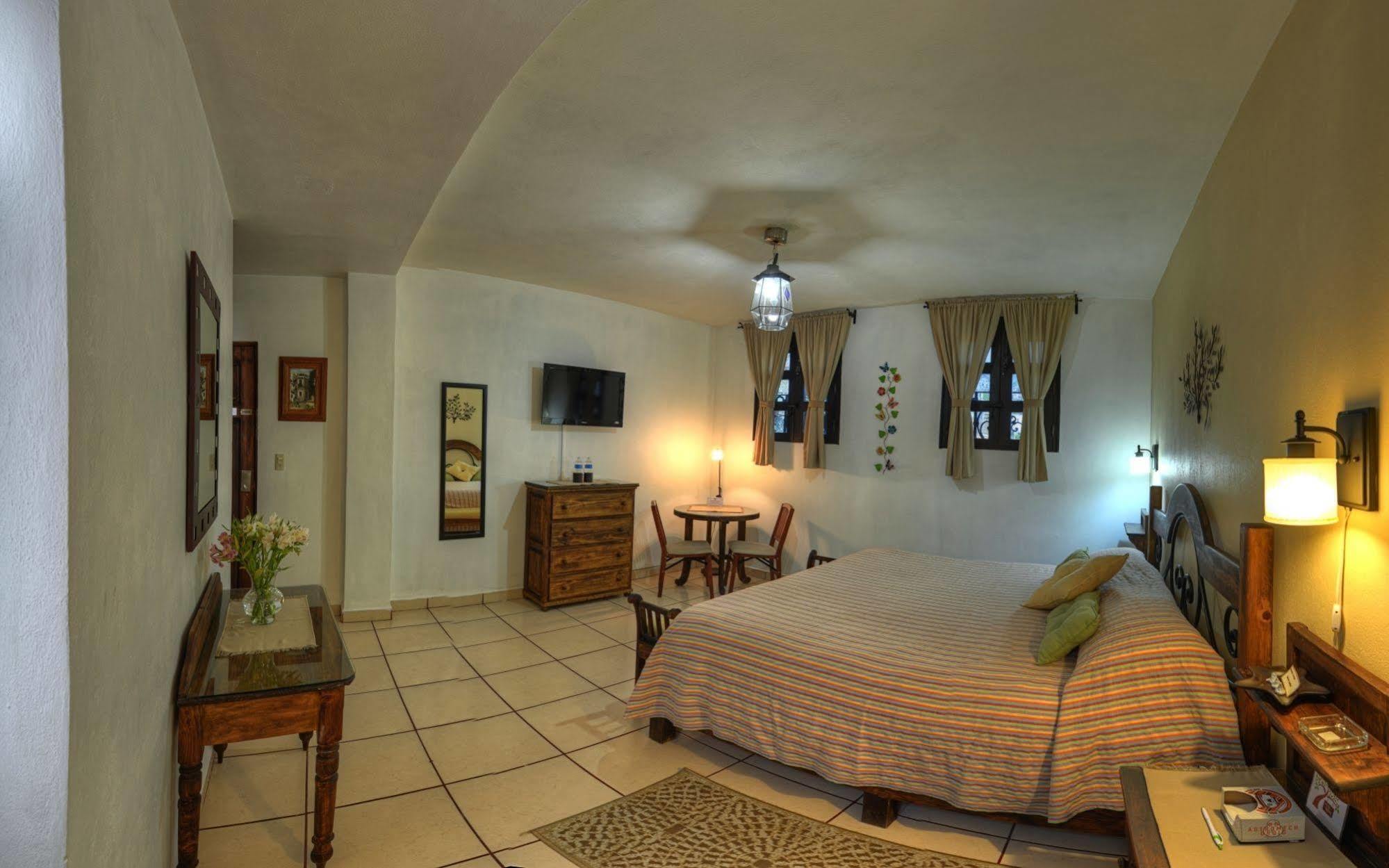 La Casa Del Laurel Taxco de Alarcon Exterior foto