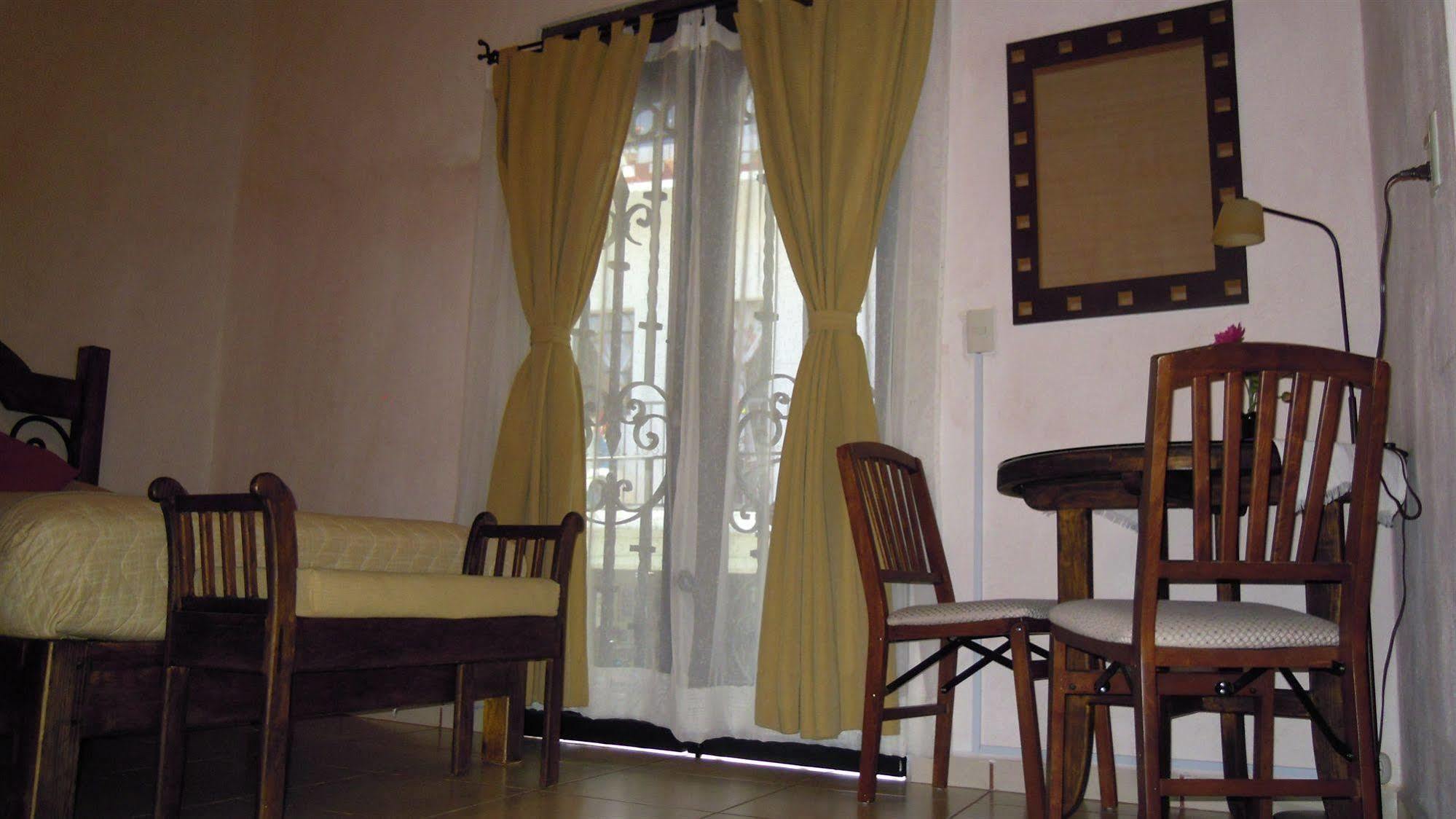 La Casa Del Laurel Taxco de Alarcon Exterior foto