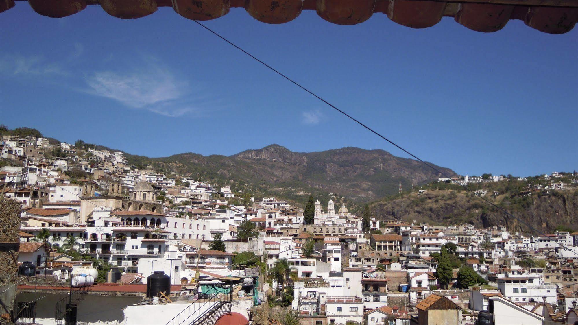 La Casa Del Laurel Taxco de Alarcon Exterior foto